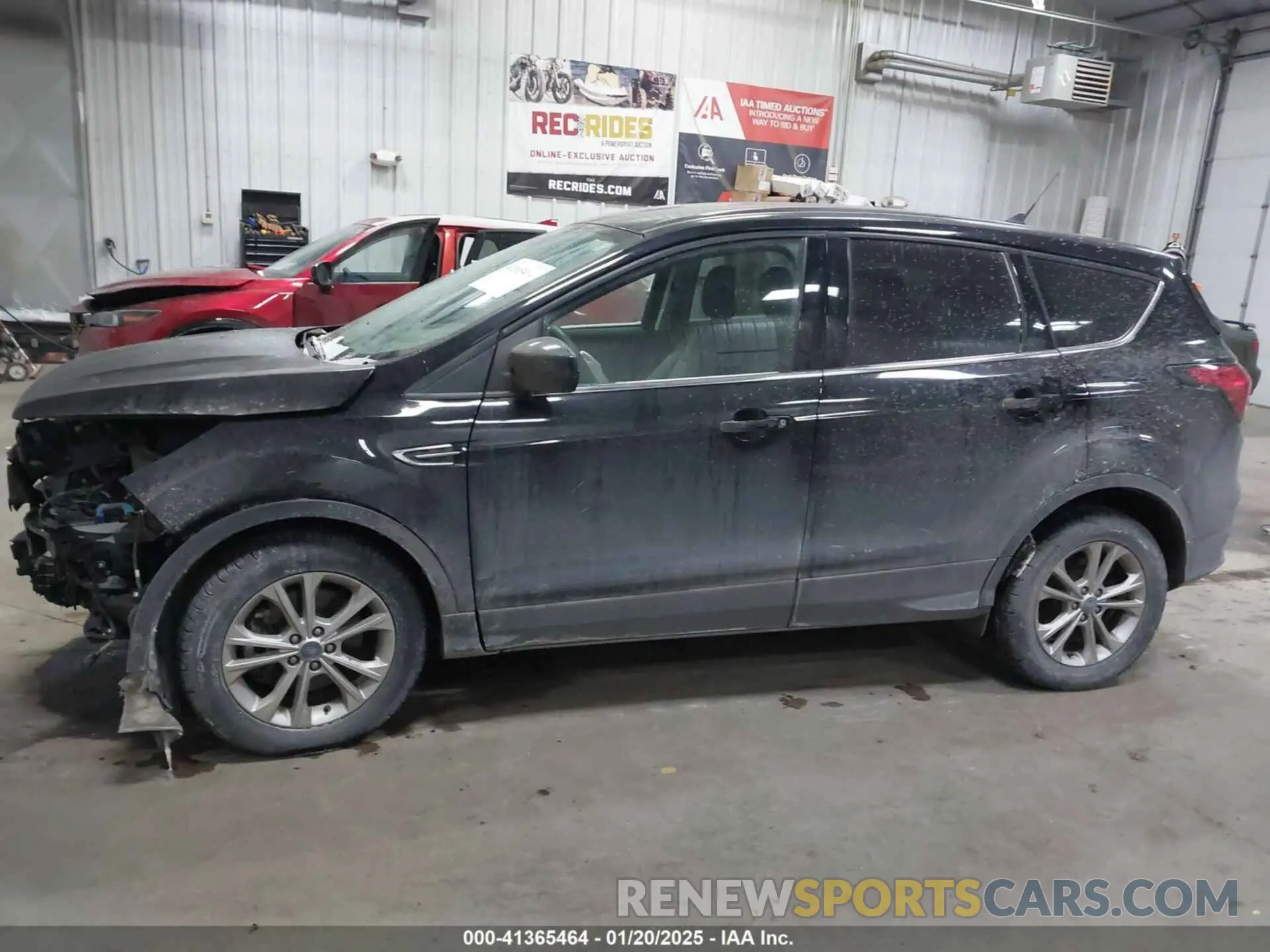 15 Photograph of a damaged car 1FMCU9GD4KUB30837 FORD ESCAPE 2019