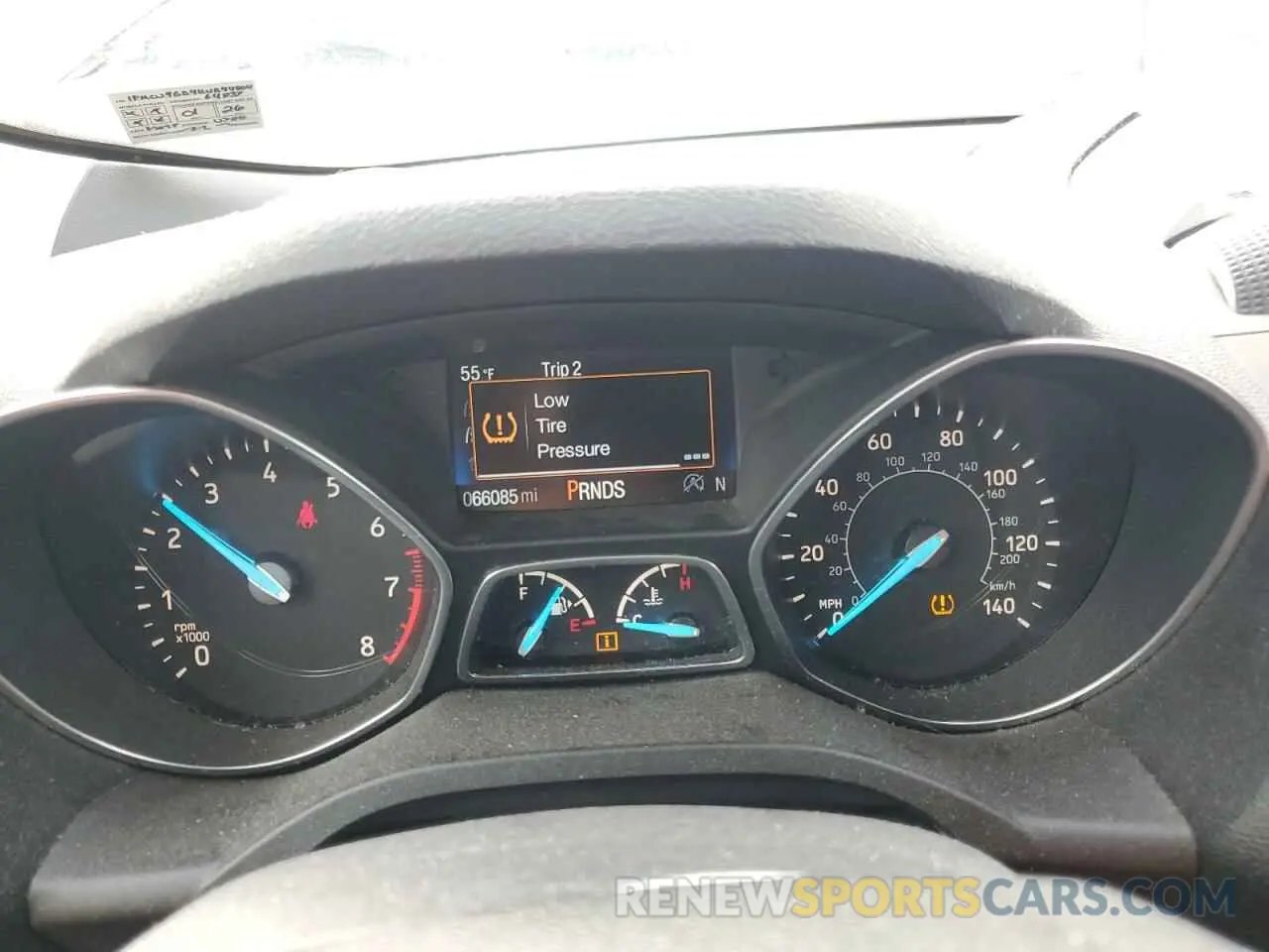9 Photograph of a damaged car 1FMCU9GD4KUB44804 FORD ESCAPE 2019