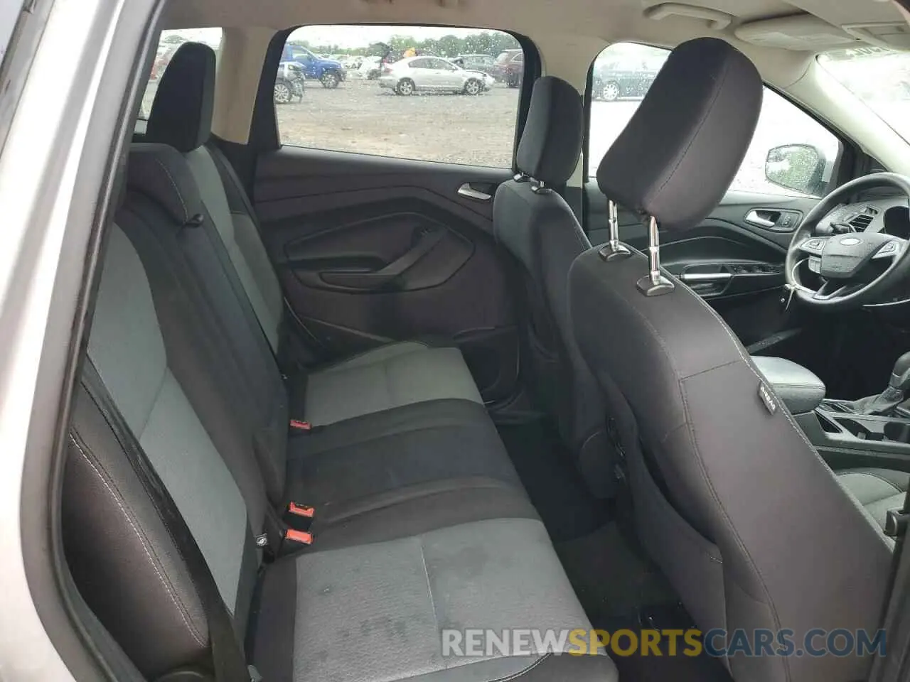 11 Photograph of a damaged car 1FMCU9GD5KUA01487 FORD ESCAPE 2019