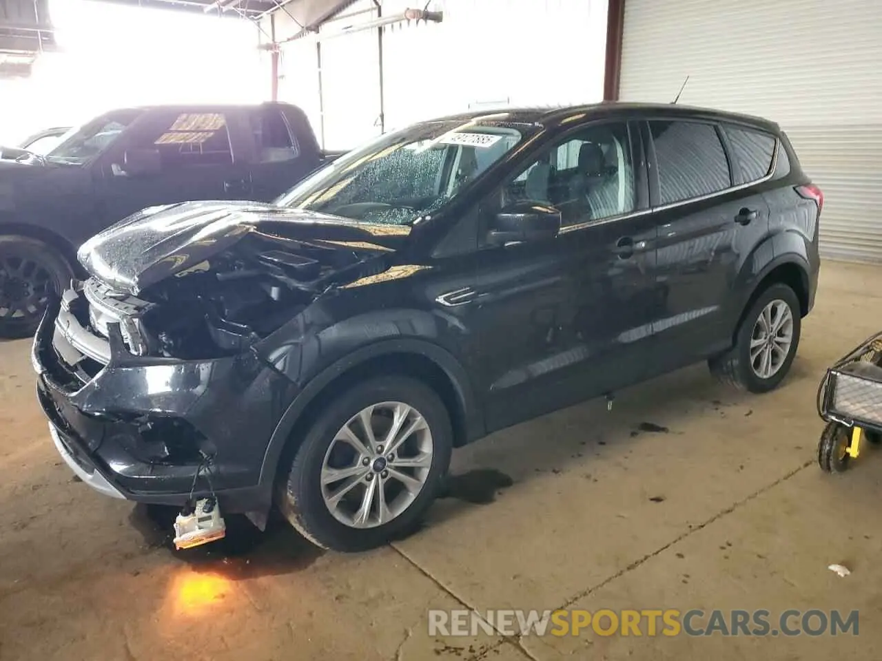 1 Photograph of a damaged car 1FMCU9GD5KUA14191 FORD ESCAPE 2019