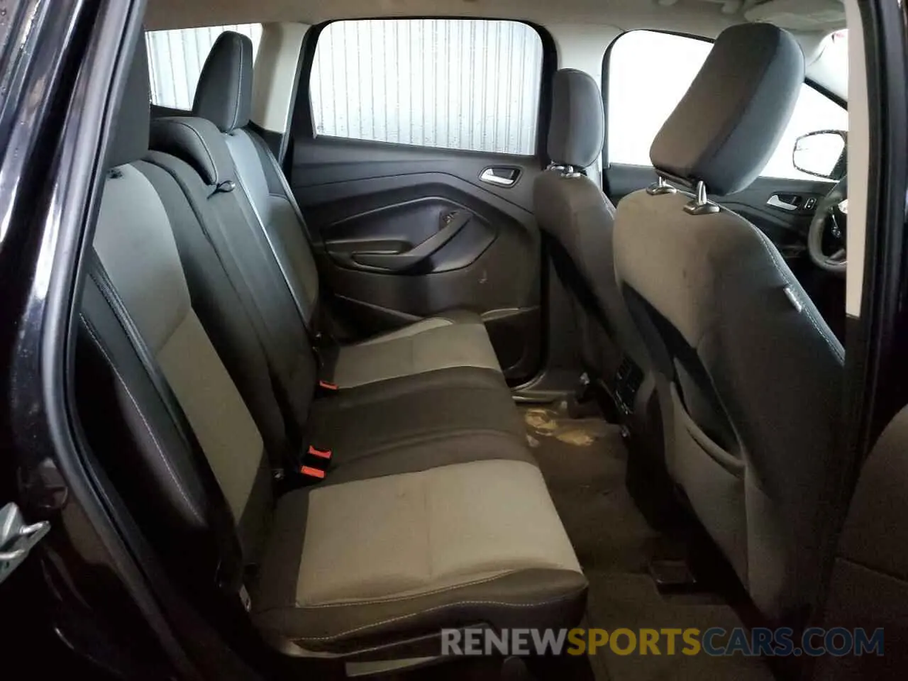 11 Photograph of a damaged car 1FMCU9GD5KUA14191 FORD ESCAPE 2019