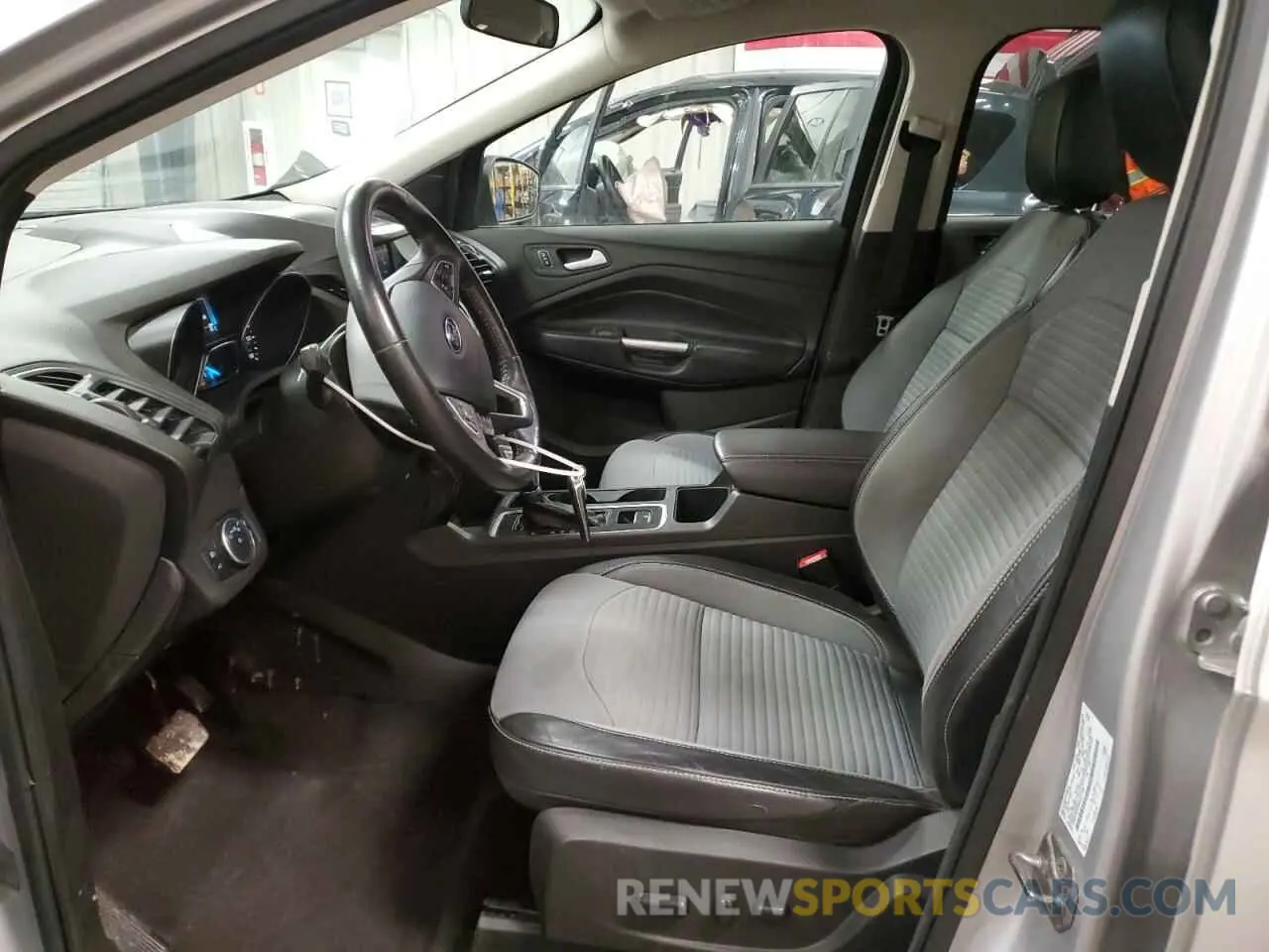 7 Photograph of a damaged car 1FMCU9GD5KUA21450 FORD ESCAPE 2019
