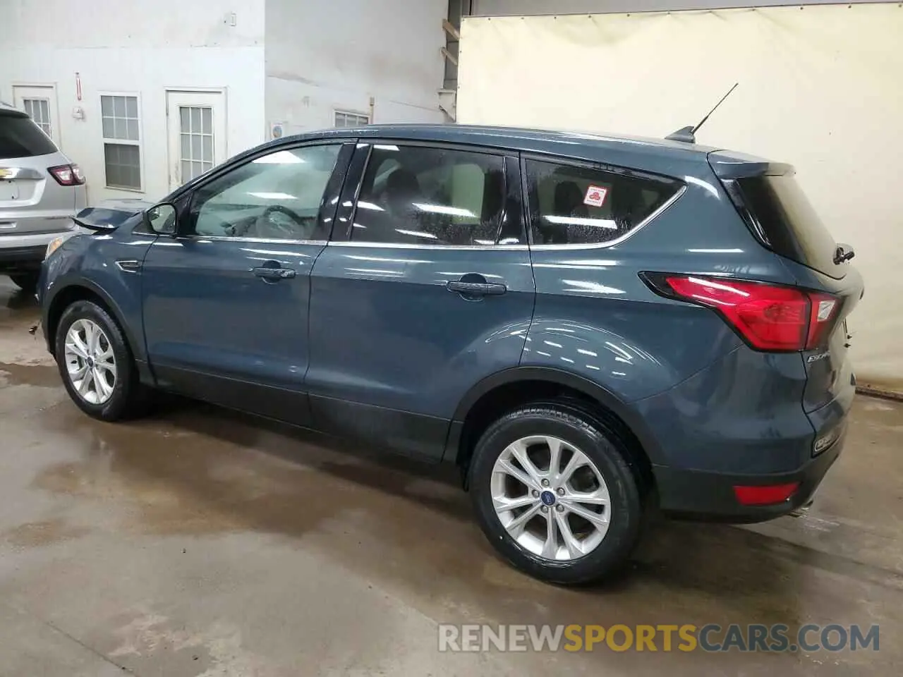 2 Photograph of a damaged car 1FMCU9GD5KUA46428 FORD ESCAPE 2019