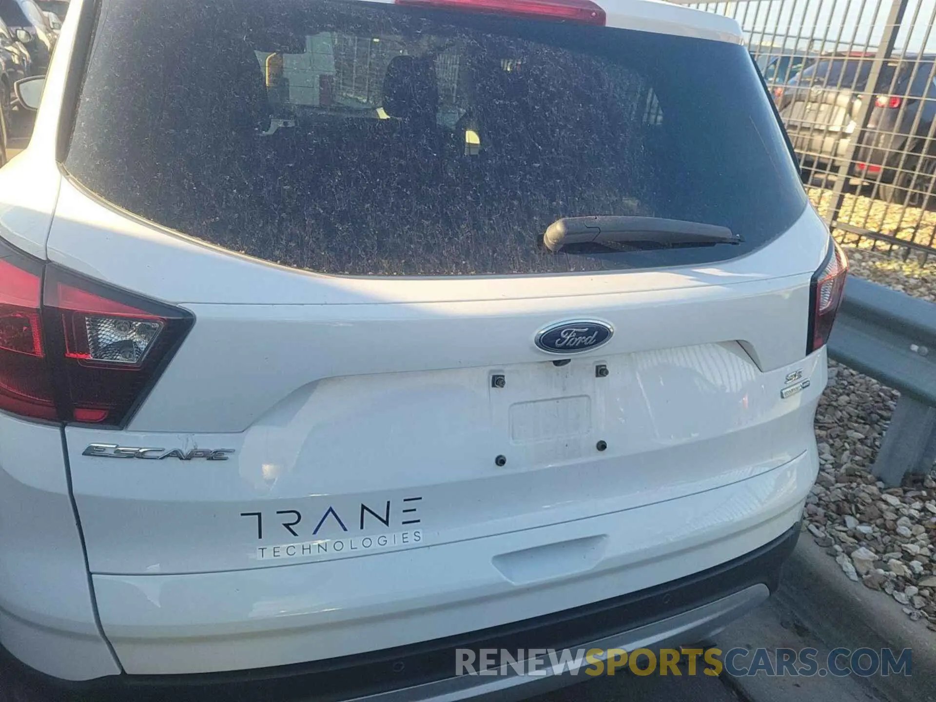 12 Photograph of a damaged car 1FMCU9GD5KUC37024 FORD ESCAPE 2019