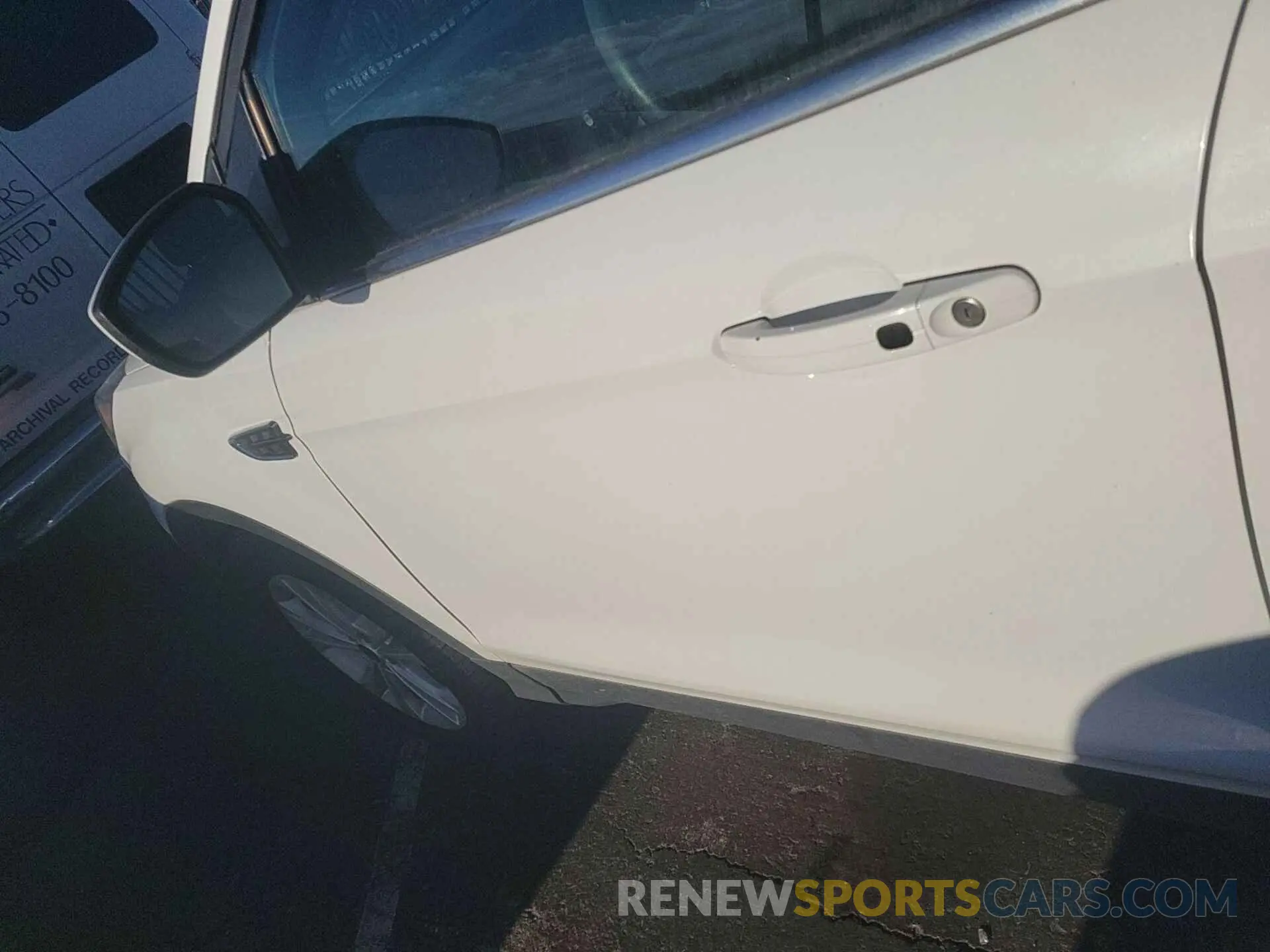 9 Photograph of a damaged car 1FMCU9GD5KUC37024 FORD ESCAPE 2019