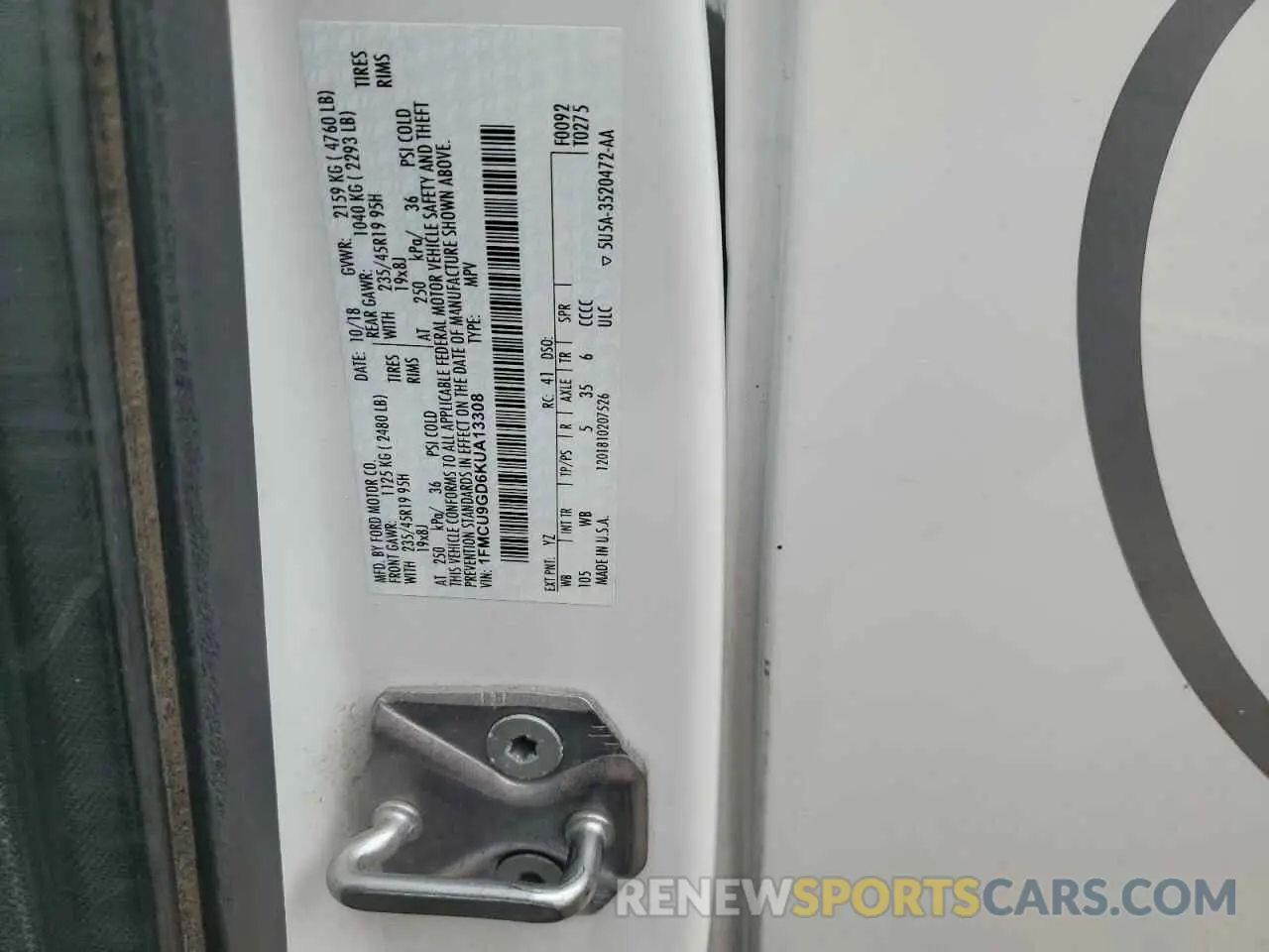 13 Photograph of a damaged car 1FMCU9GD6KUA13308 FORD ESCAPE 2019
