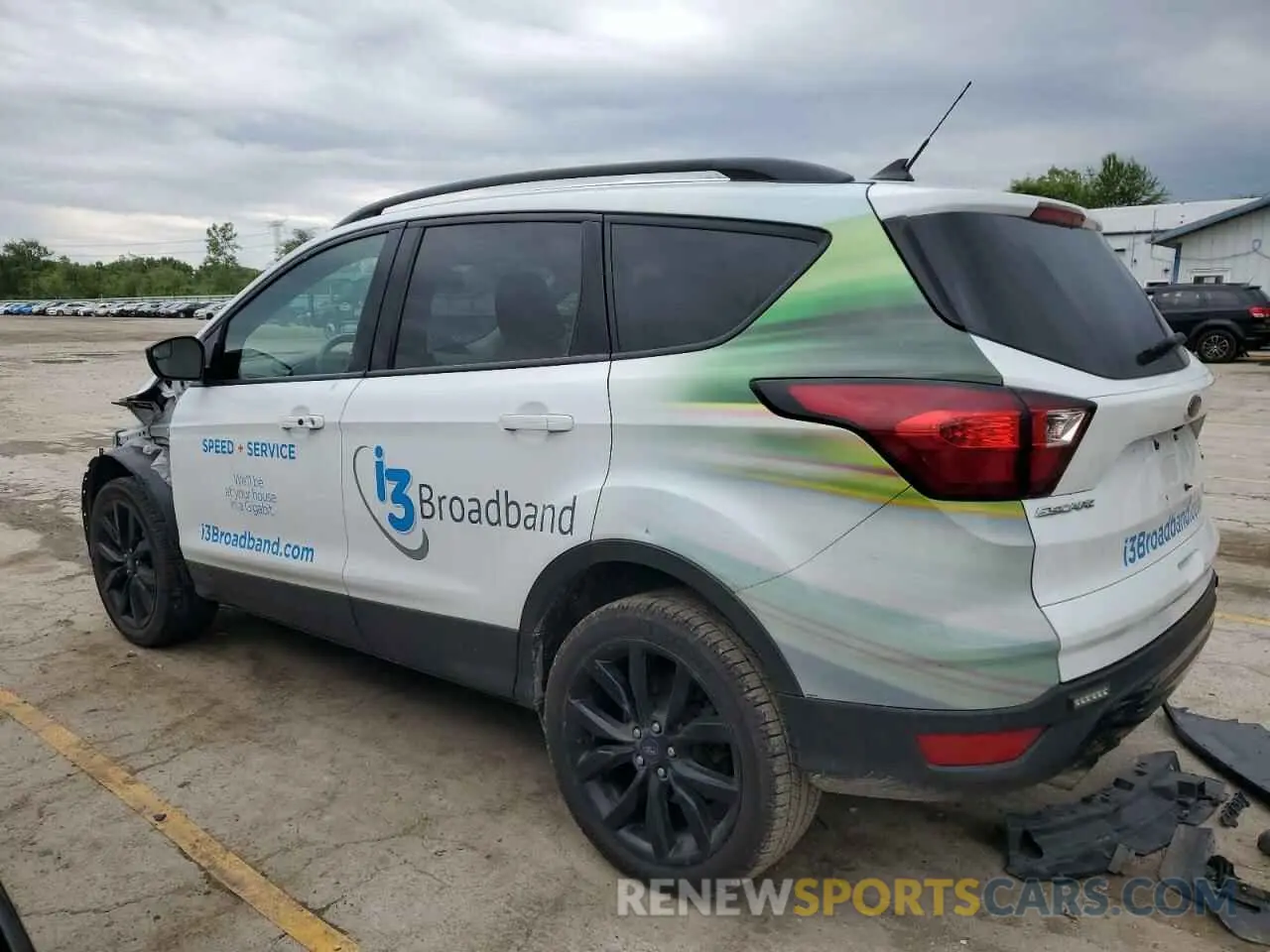 2 Photograph of a damaged car 1FMCU9GD6KUA13308 FORD ESCAPE 2019