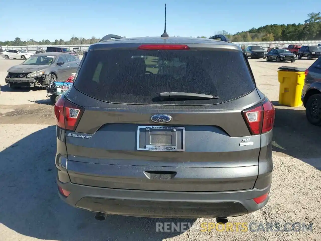 6 Photograph of a damaged car 1FMCU9GD6KUA37835 FORD ESCAPE 2019