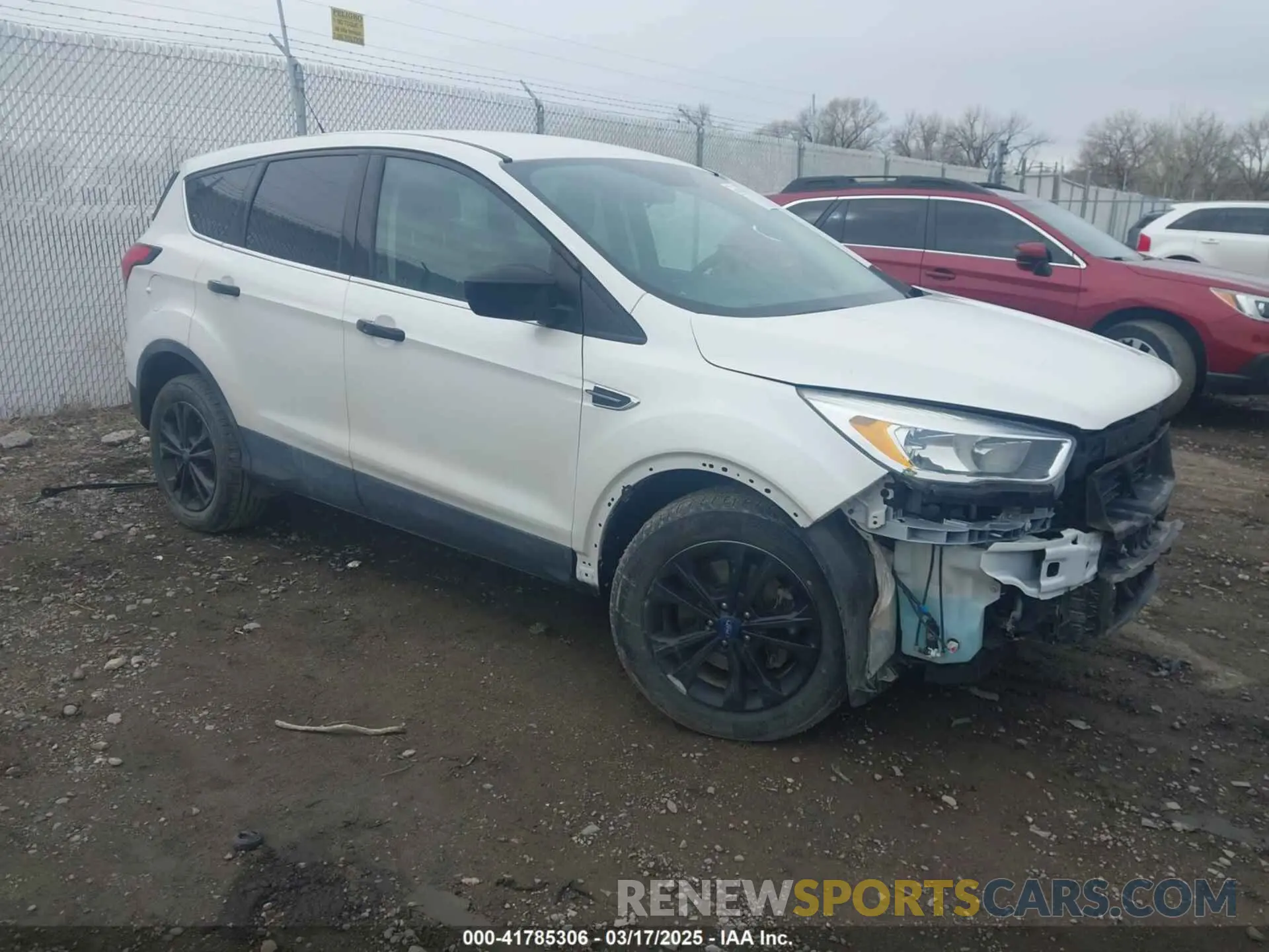 1 Photograph of a damaged car 1FMCU9GD6KUA41674 FORD ESCAPE 2019