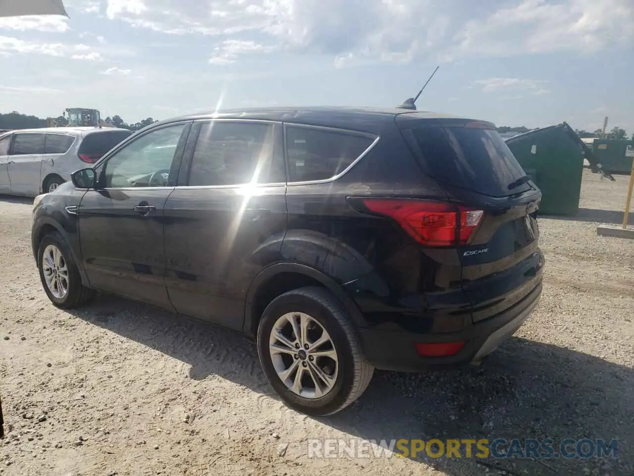 2 Photograph of a damaged car 1FMCU9GD6KUA72472 FORD ESCAPE 2019