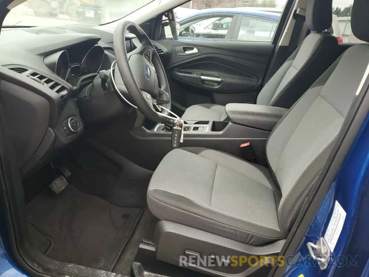 7 Photograph of a damaged car 1FMCU9GD6KUA92768 FORD ESCAPE 2019