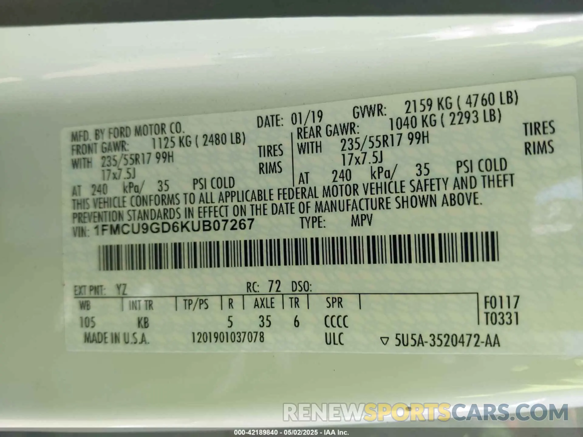 9 Photograph of a damaged car 1FMCU9GD6KUB07267 FORD ESCAPE 2019