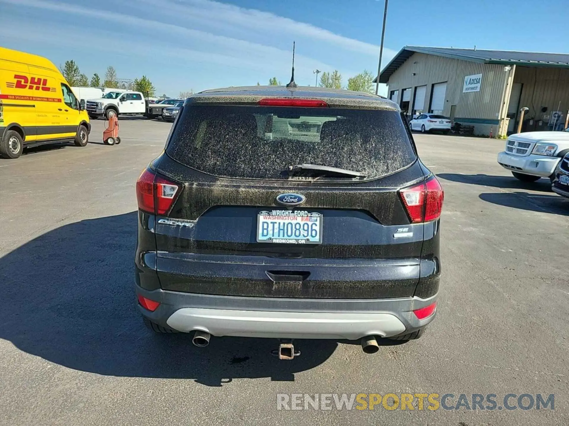 14 Photograph of a damaged car 1FMCU9GD6KUB82549 FORD ESCAPE 2019