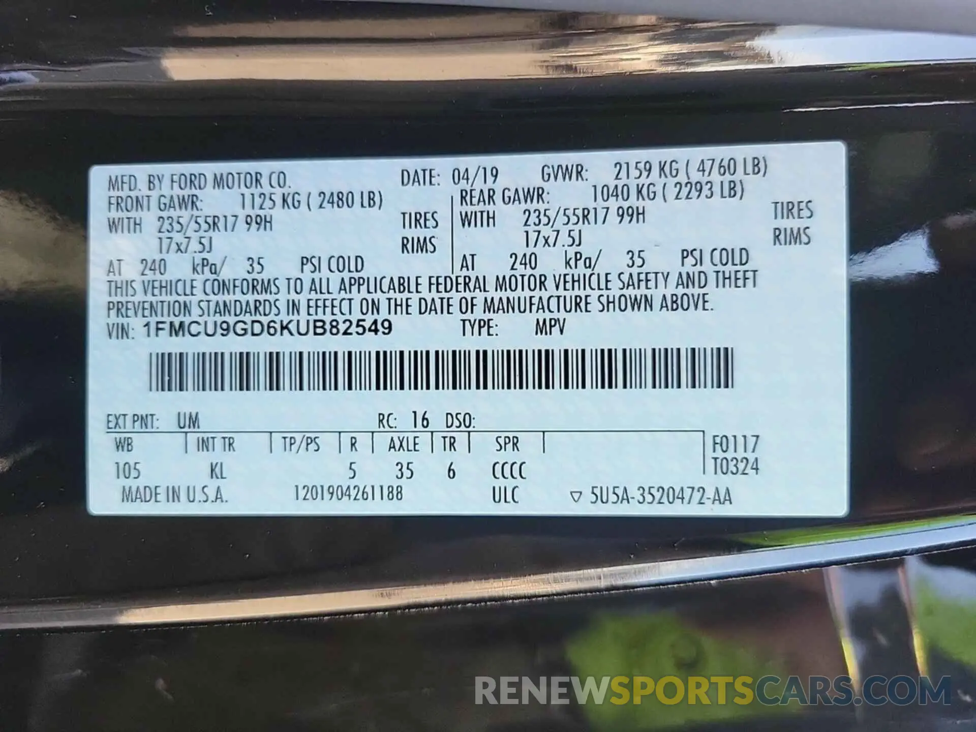 22 Photograph of a damaged car 1FMCU9GD6KUB82549 FORD ESCAPE 2019