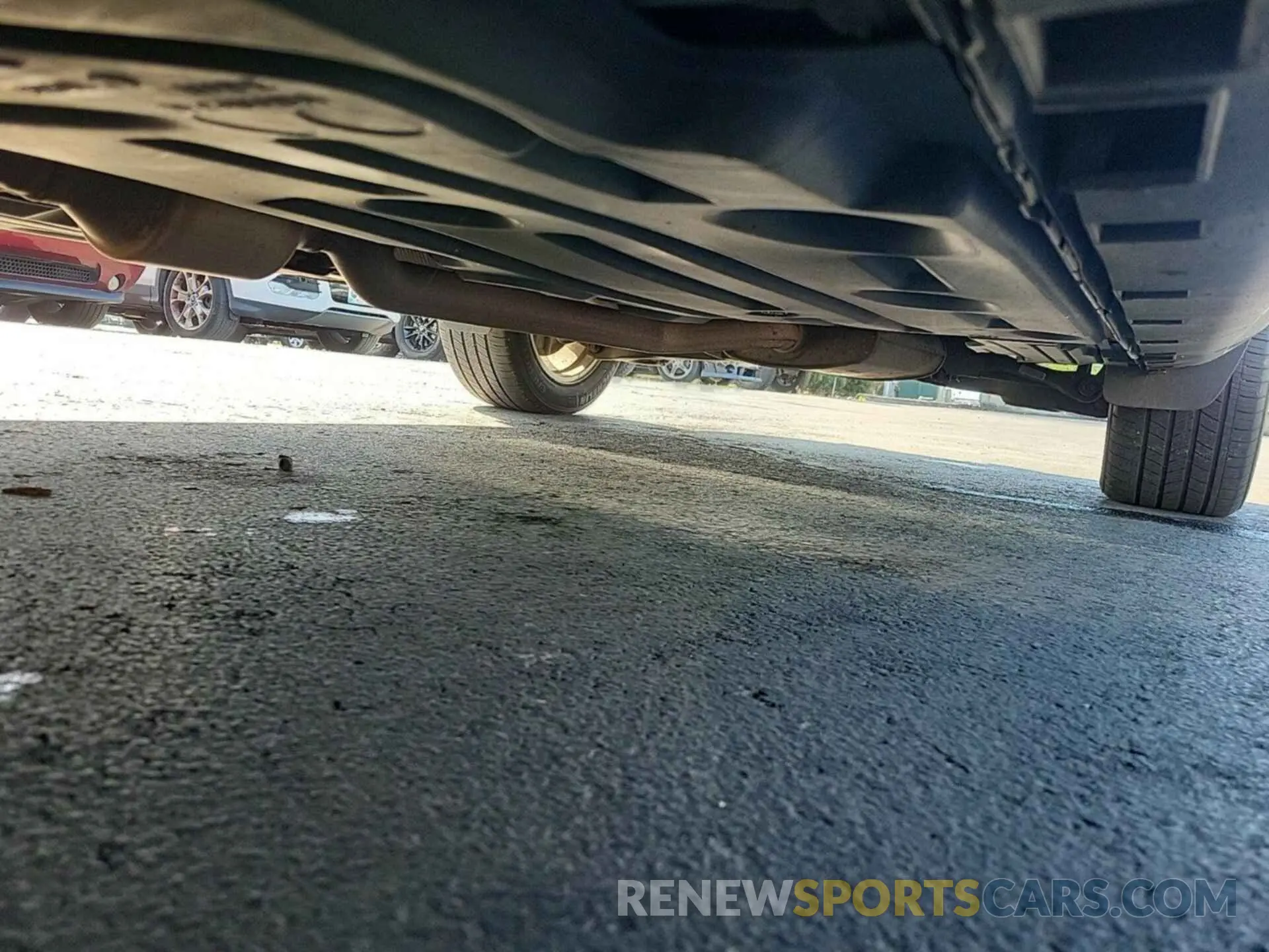 23 Photograph of a damaged car 1FMCU9GD6KUB82549 FORD ESCAPE 2019