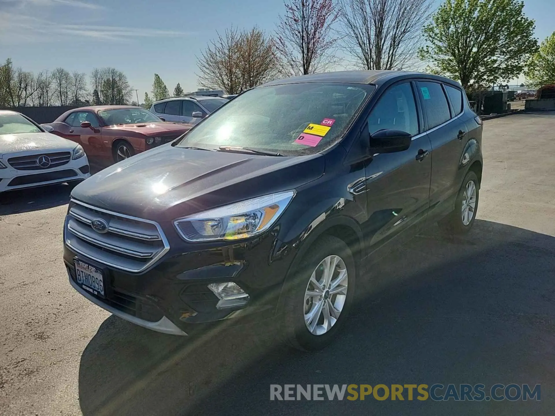7 Photograph of a damaged car 1FMCU9GD6KUB82549 FORD ESCAPE 2019