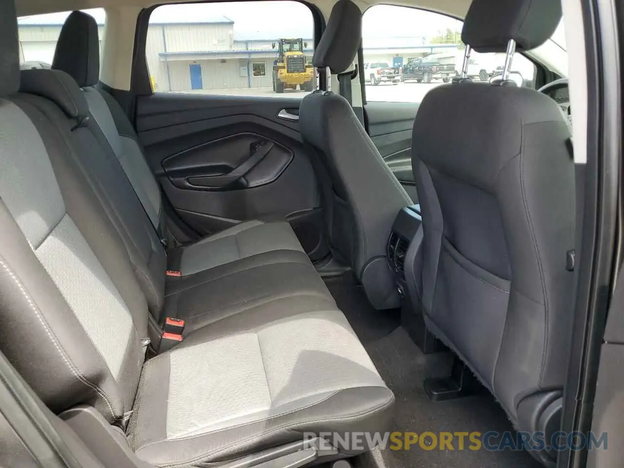 11 Photograph of a damaged car 1FMCU9GD6KUB90957 FORD ESCAPE 2019