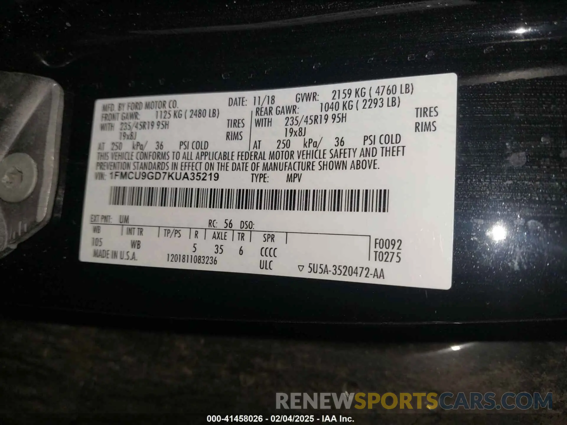 9 Photograph of a damaged car 1FMCU9GD7KUA35219 FORD ESCAPE 2019