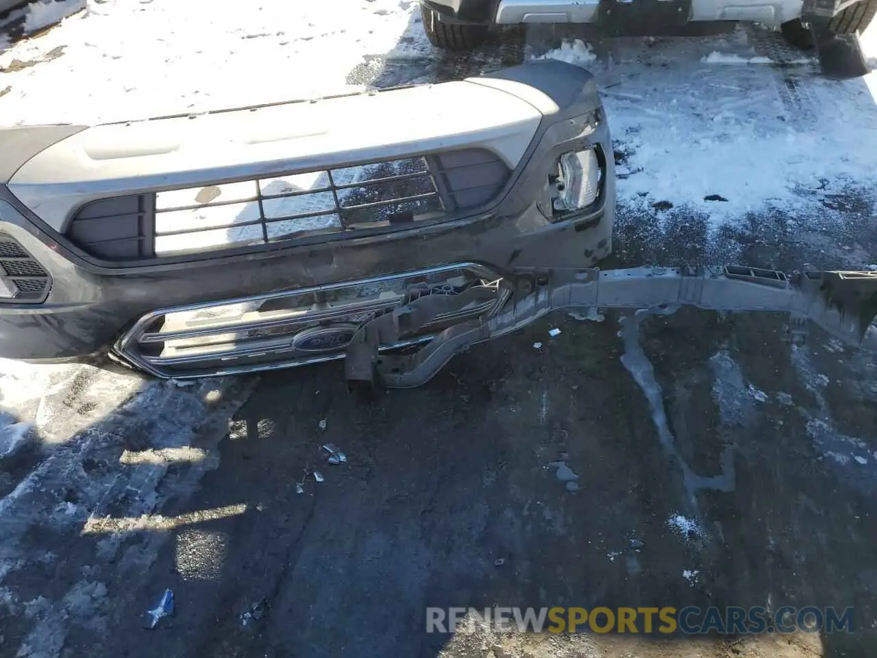 13 Photograph of a damaged car 1FMCU9GD7KUA70388 FORD ESCAPE 2019