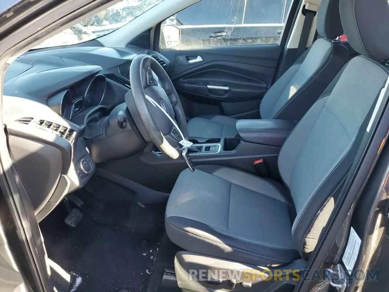 7 Photograph of a damaged car 1FMCU9GD7KUA70388 FORD ESCAPE 2019