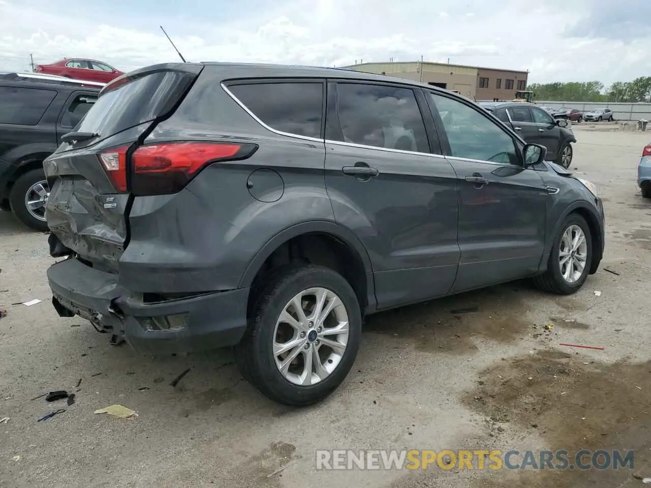3 Photograph of a damaged car 1FMCU9GD7KUA74005 FORD ESCAPE 2019