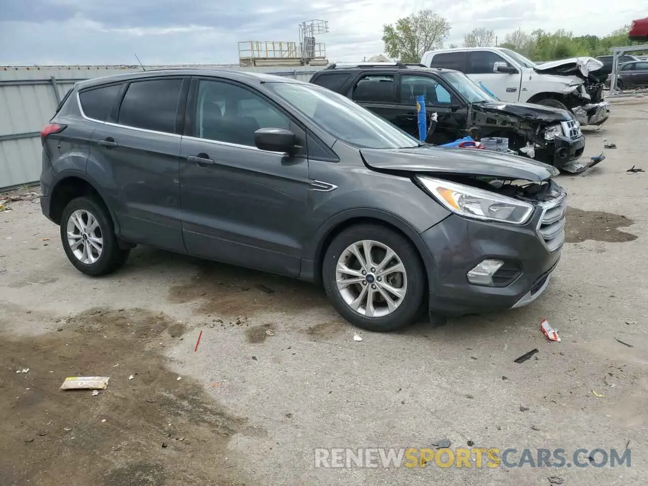 4 Photograph of a damaged car 1FMCU9GD7KUA74005 FORD ESCAPE 2019
