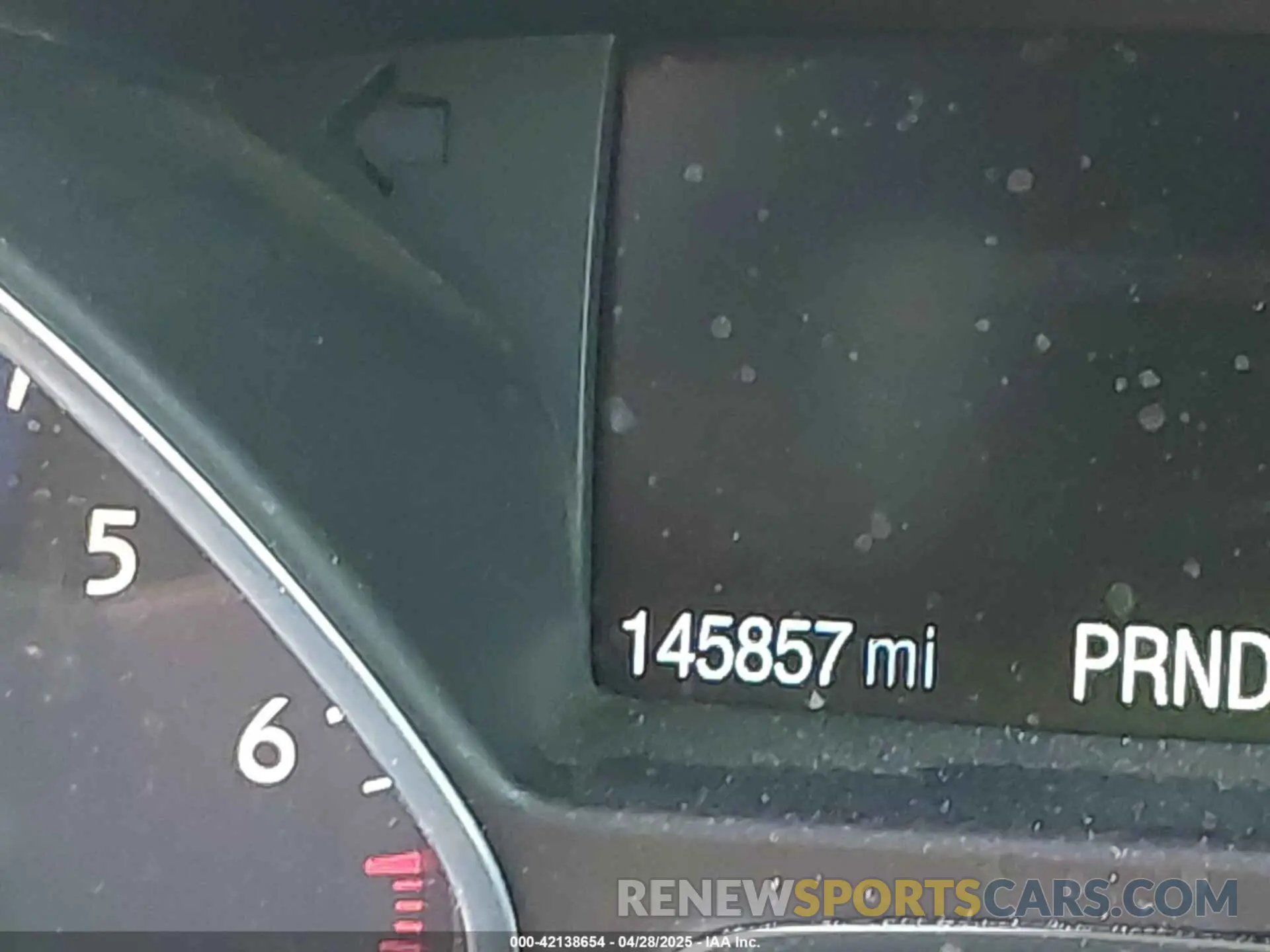 15 Photograph of a damaged car 1FMCU9GD7KUB23316 FORD ESCAPE 2019
