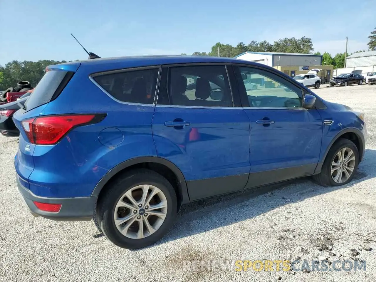 3 Photograph of a damaged car 1FMCU9GD7KUB24188 FORD ESCAPE 2019