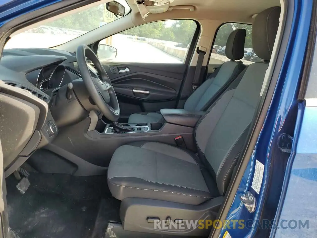 7 Photograph of a damaged car 1FMCU9GD7KUB24188 FORD ESCAPE 2019