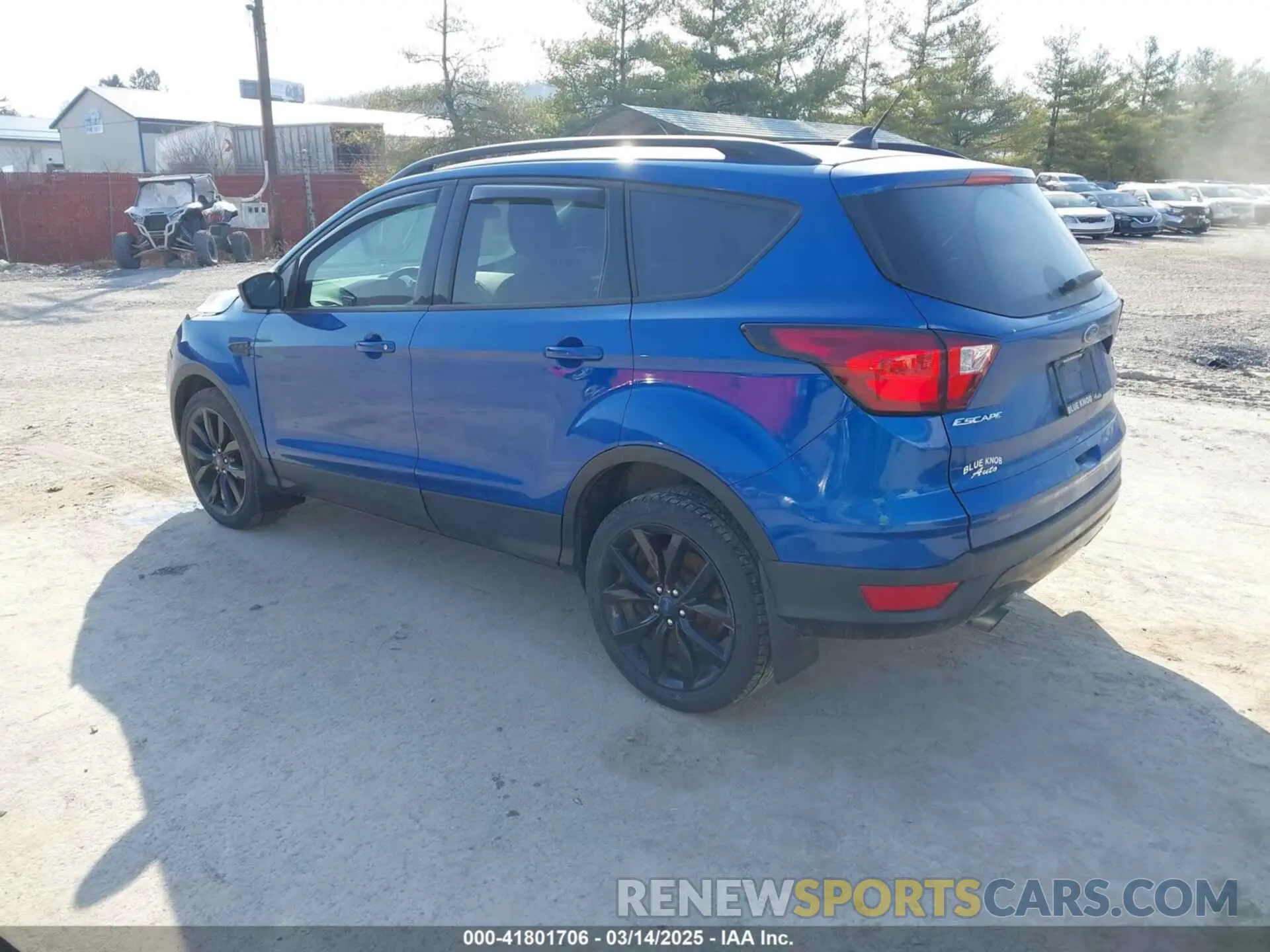 3 Photograph of a damaged car 1FMCU9GD7KUB44070 FORD ESCAPE 2019