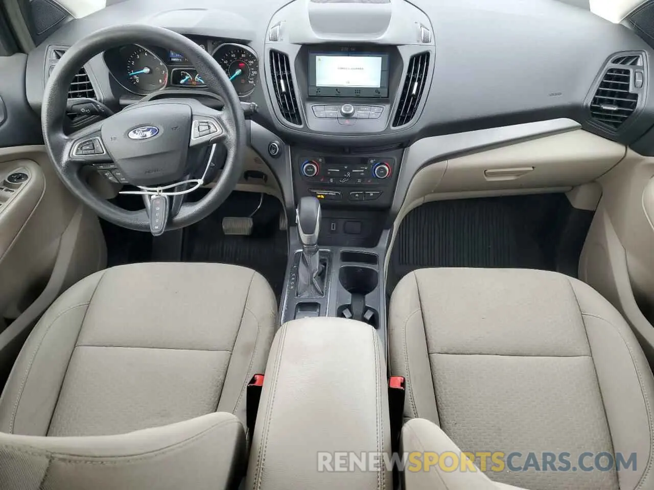8 Photograph of a damaged car 1FMCU9GD7KUB48796 FORD ESCAPE 2019