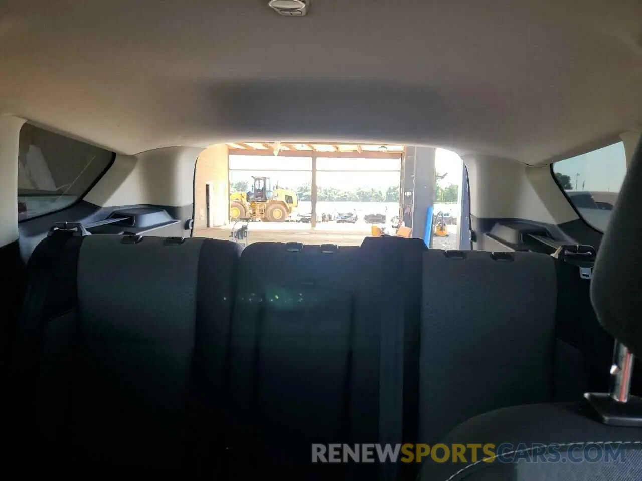 10 Photograph of a damaged car 1FMCU9GD7KUB65176 FORD ESCAPE 2019