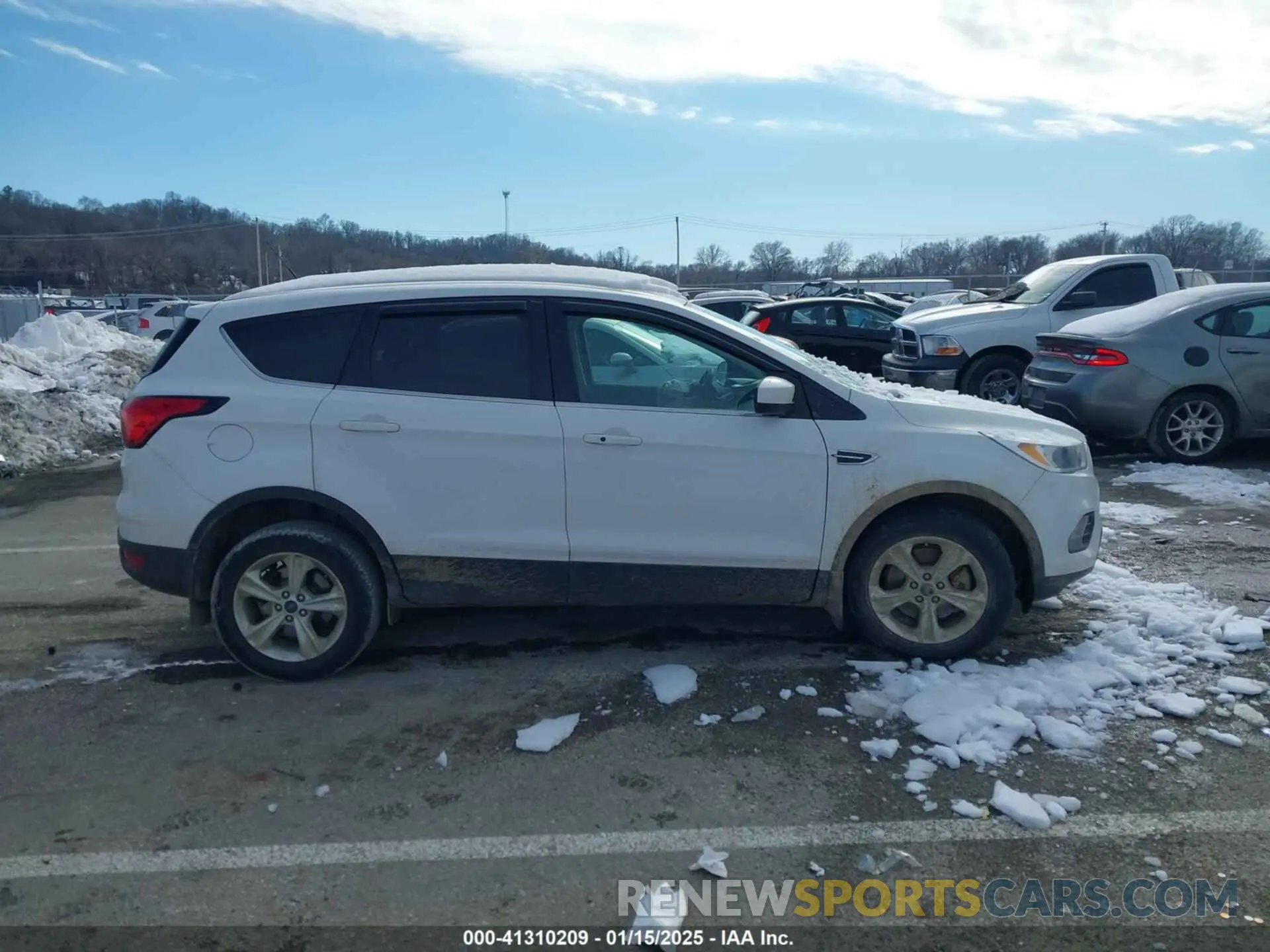 13 Photograph of a damaged car 1FMCU9GD7KUC06759 FORD ESCAPE 2019