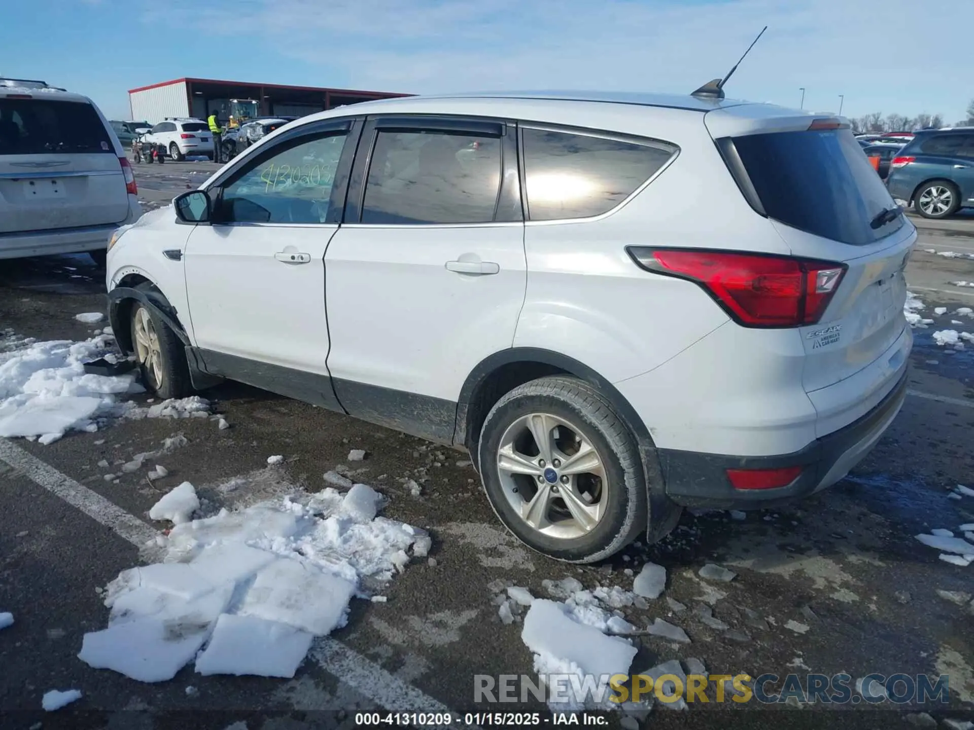 3 Photograph of a damaged car 1FMCU9GD7KUC06759 FORD ESCAPE 2019
