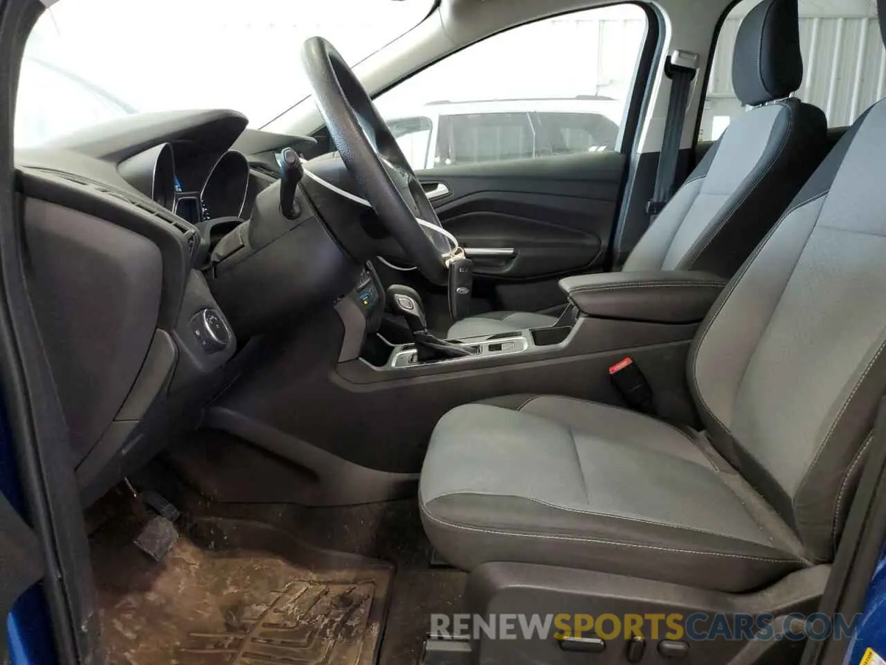 7 Photograph of a damaged car 1FMCU9GD7KUC21939 FORD ESCAPE 2019