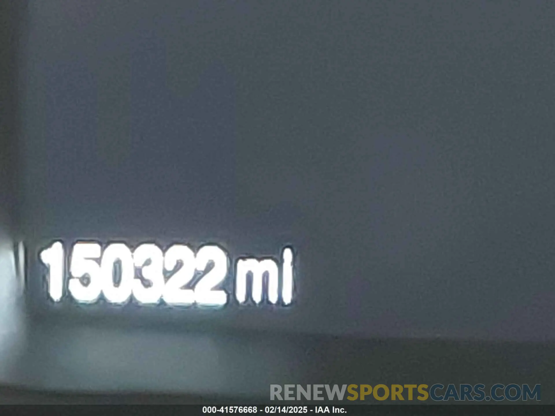 15 Photograph of a damaged car 1FMCU9GD7KUC34075 FORD ESCAPE 2019