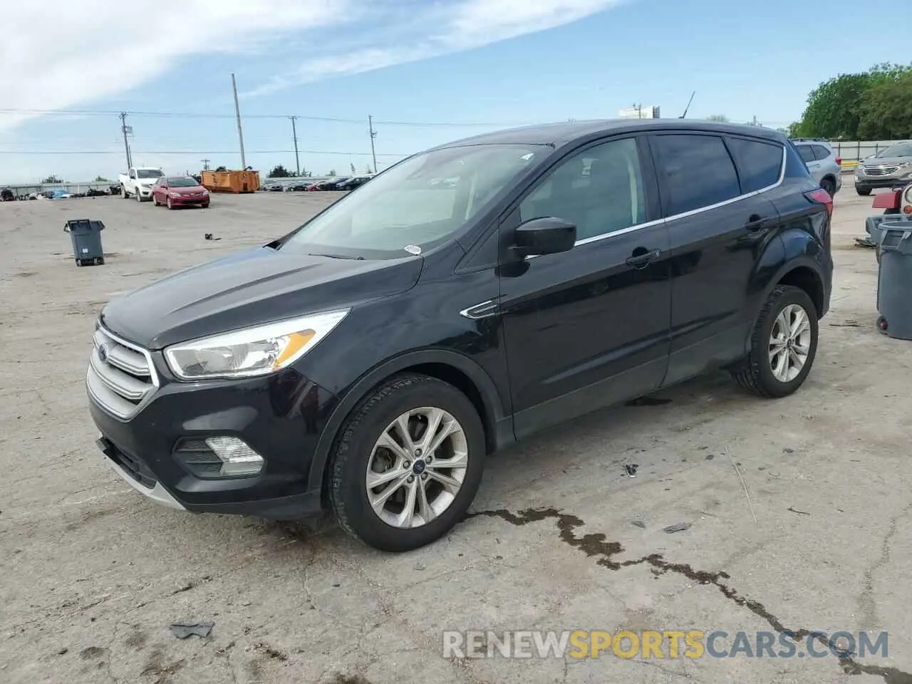 1 Photograph of a damaged car 1FMCU9GD7KUC38014 FORD ESCAPE 2019