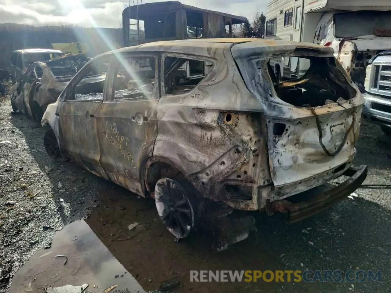 2 Photograph of a damaged car 1FMCU9GD7KUC40281 FORD ESCAPE 2019