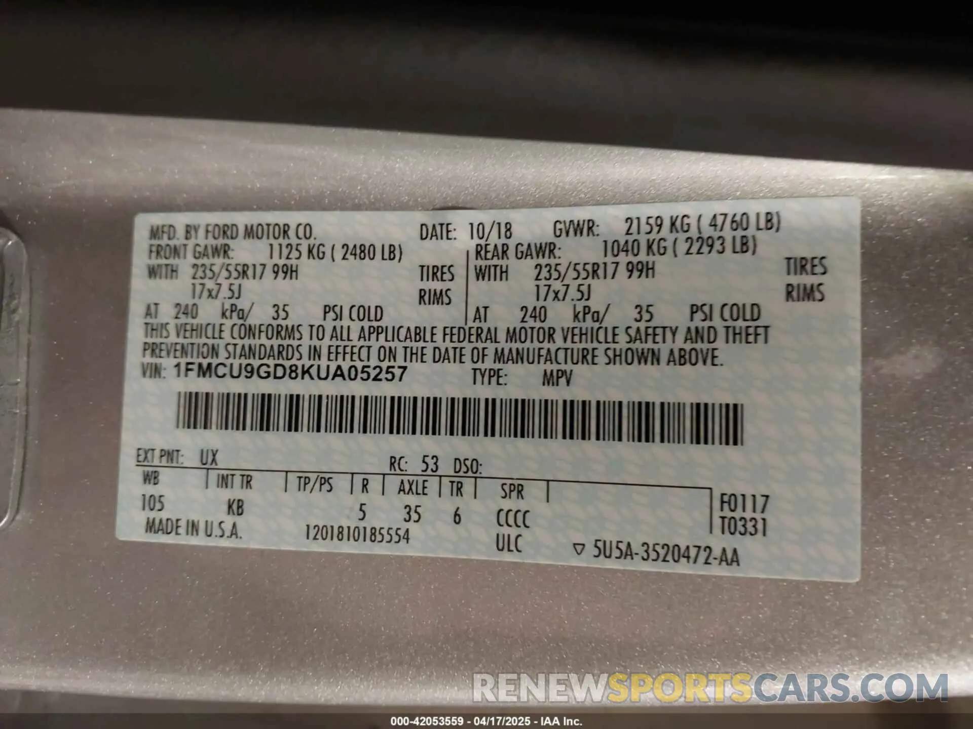9 Photograph of a damaged car 1FMCU9GD8KUA05257 FORD ESCAPE 2019