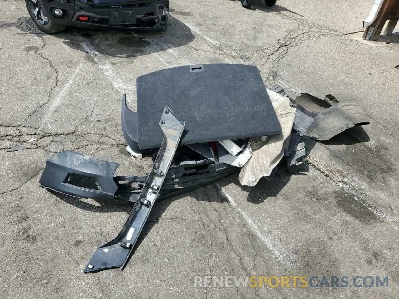 12 Photograph of a damaged car 1FMCU9GD8KUA19370 FORD ESCAPE 2019