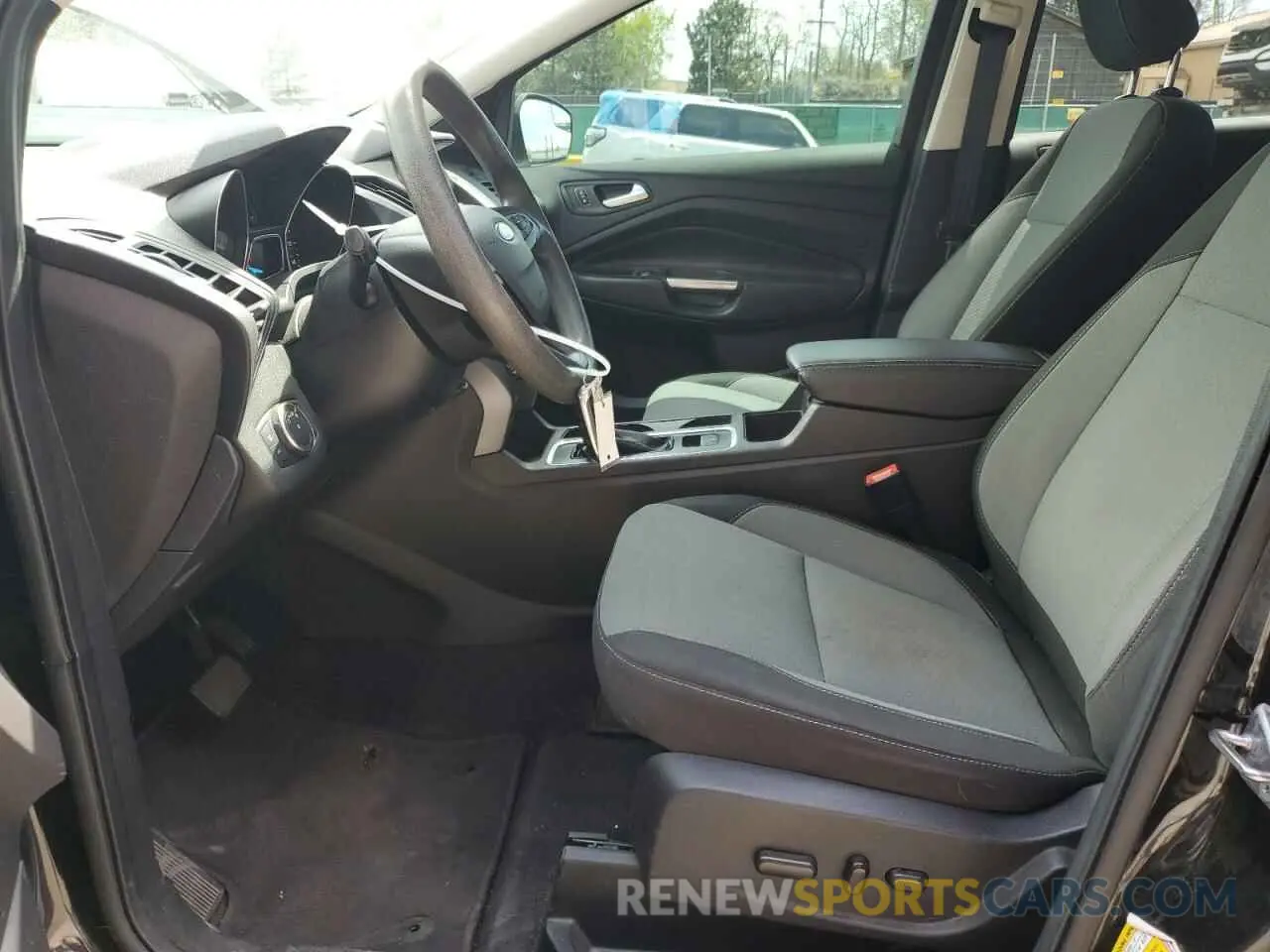 7 Photograph of a damaged car 1FMCU9GD8KUA19370 FORD ESCAPE 2019