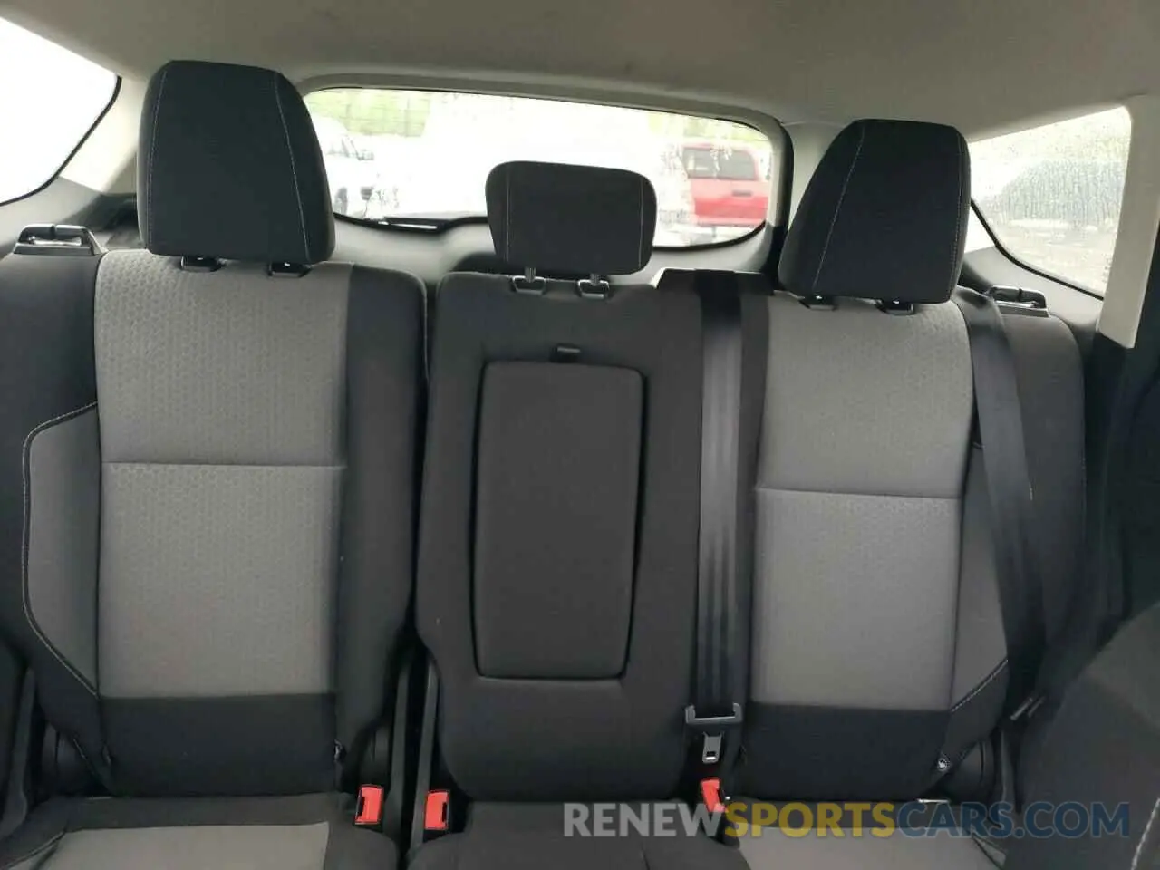 10 Photograph of a damaged car 1FMCU9GD8KUA48514 FORD ESCAPE 2019