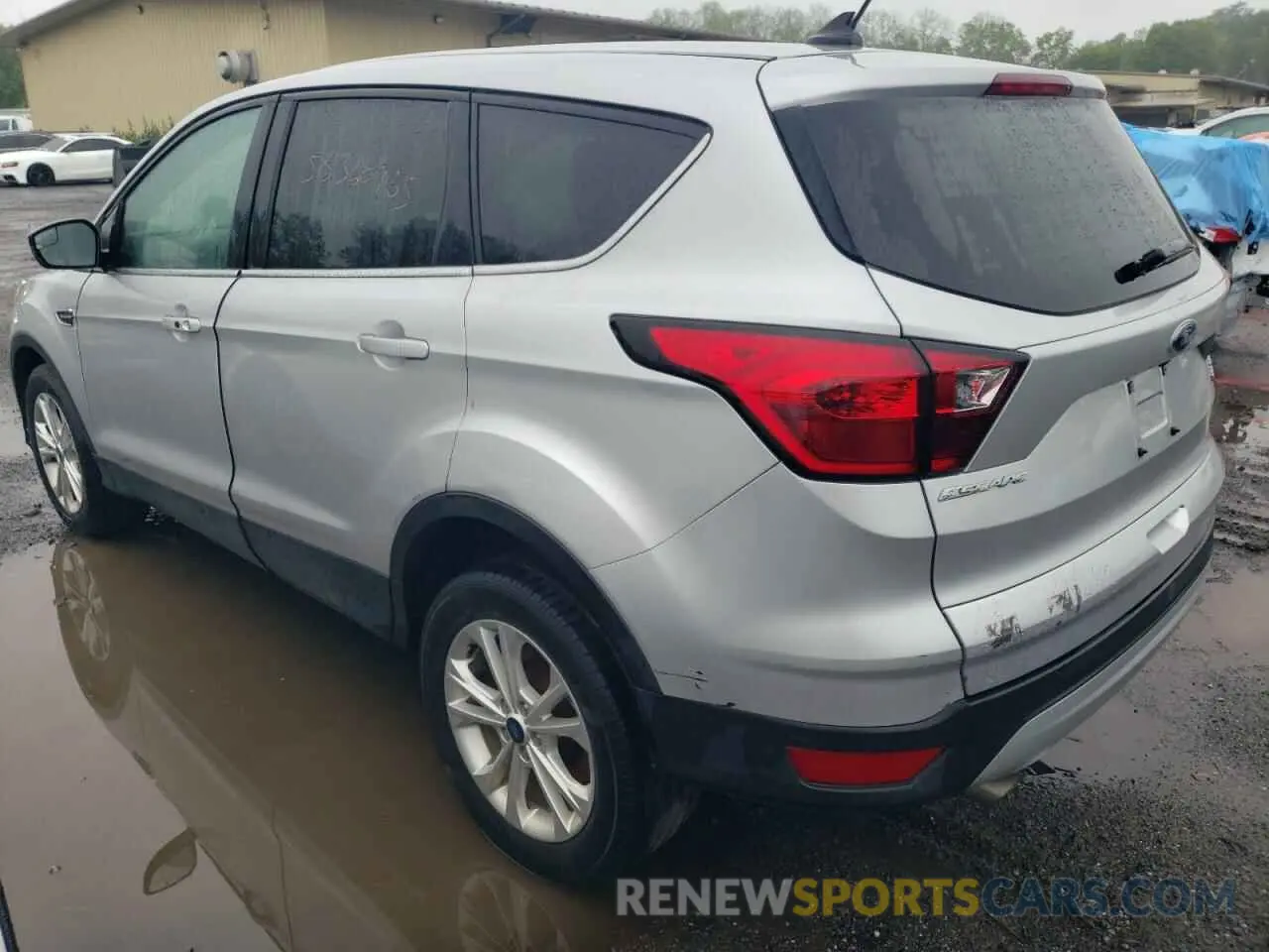 2 Photograph of a damaged car 1FMCU9GD8KUA48514 FORD ESCAPE 2019