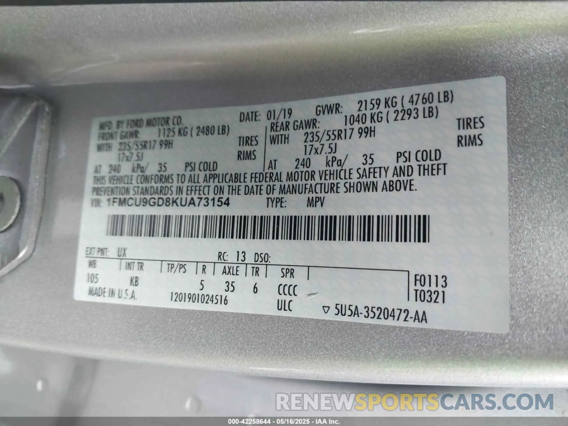 9 Photograph of a damaged car 1FMCU9GD8KUA73154 FORD ESCAPE 2019