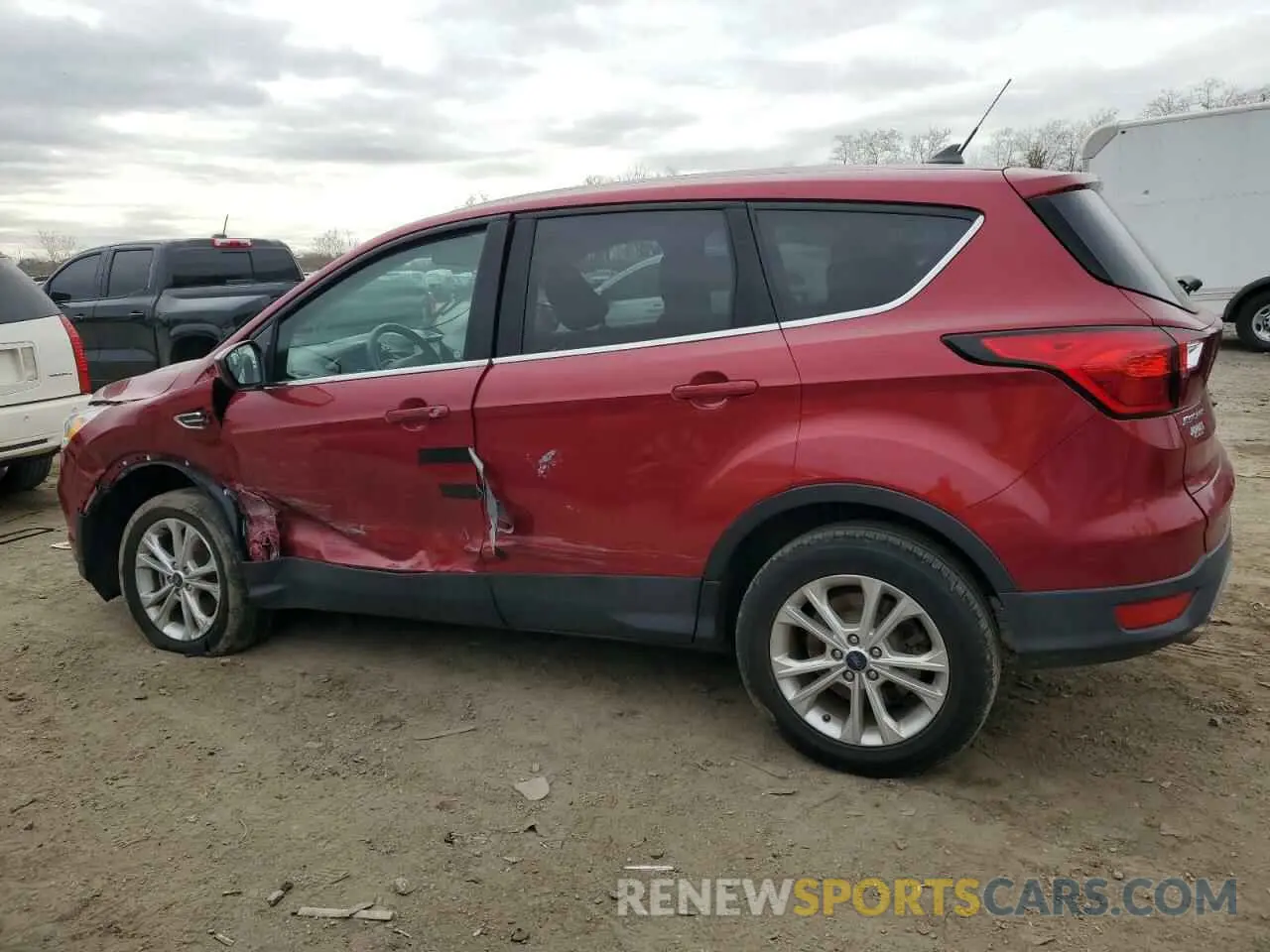 2 Photograph of a damaged car 1FMCU9GD8KUA91072 FORD ESCAPE 2019