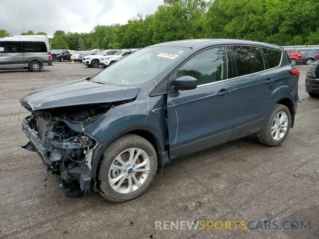 1 Photograph of a damaged car 1FMCU9GD8KUA94845 FORD ESCAPE 2019