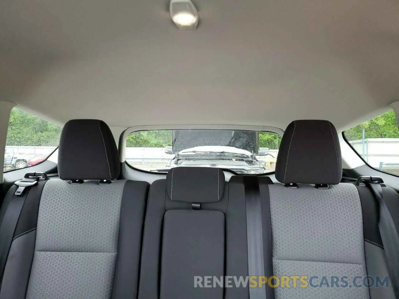10 Photograph of a damaged car 1FMCU9GD8KUA94845 FORD ESCAPE 2019