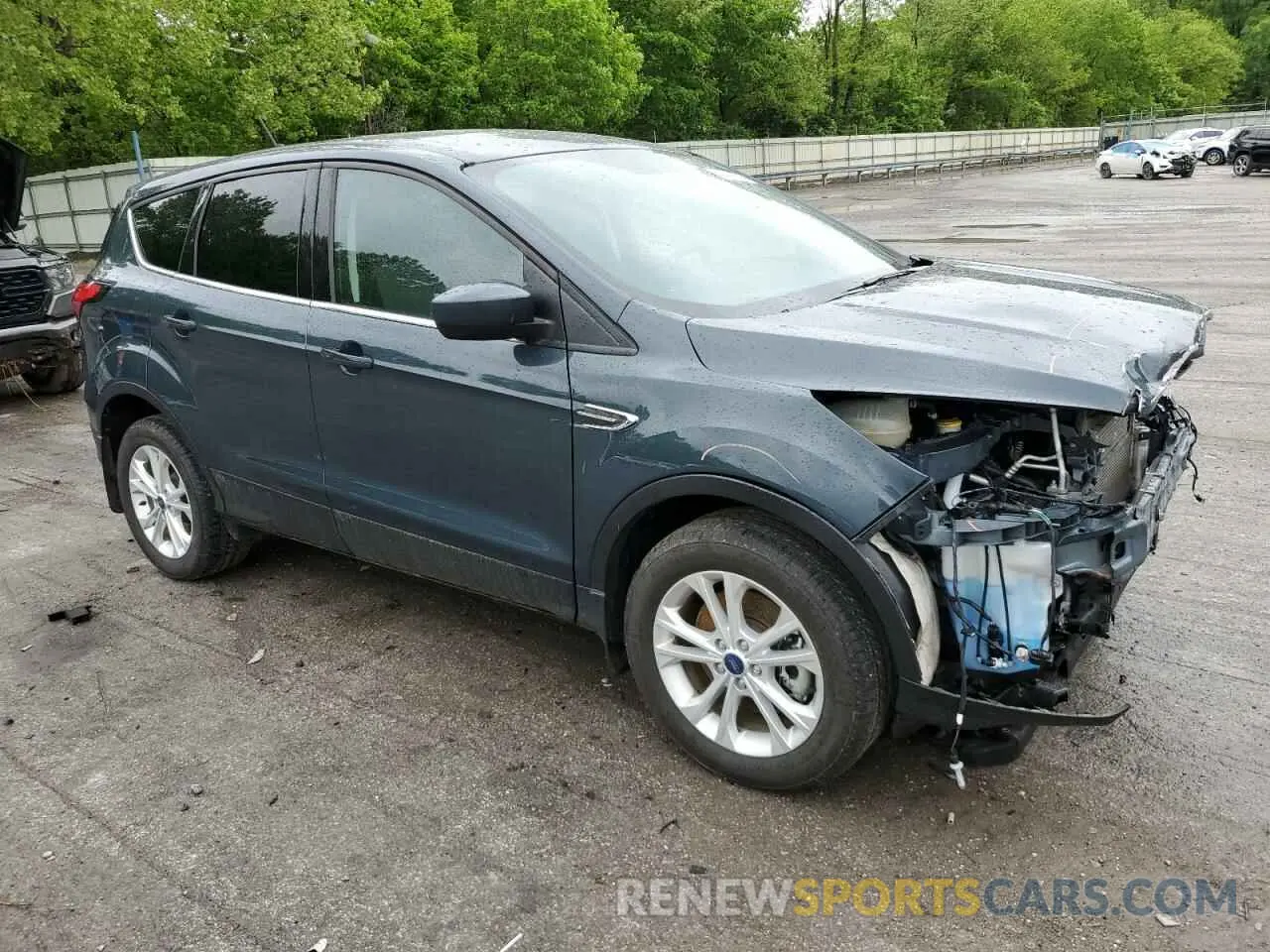 4 Photograph of a damaged car 1FMCU9GD8KUA94845 FORD ESCAPE 2019