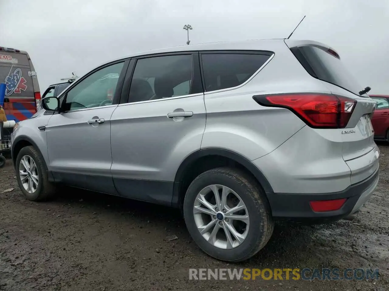 2 Photograph of a damaged car 1FMCU9GD8KUA98474 FORD ESCAPE 2019