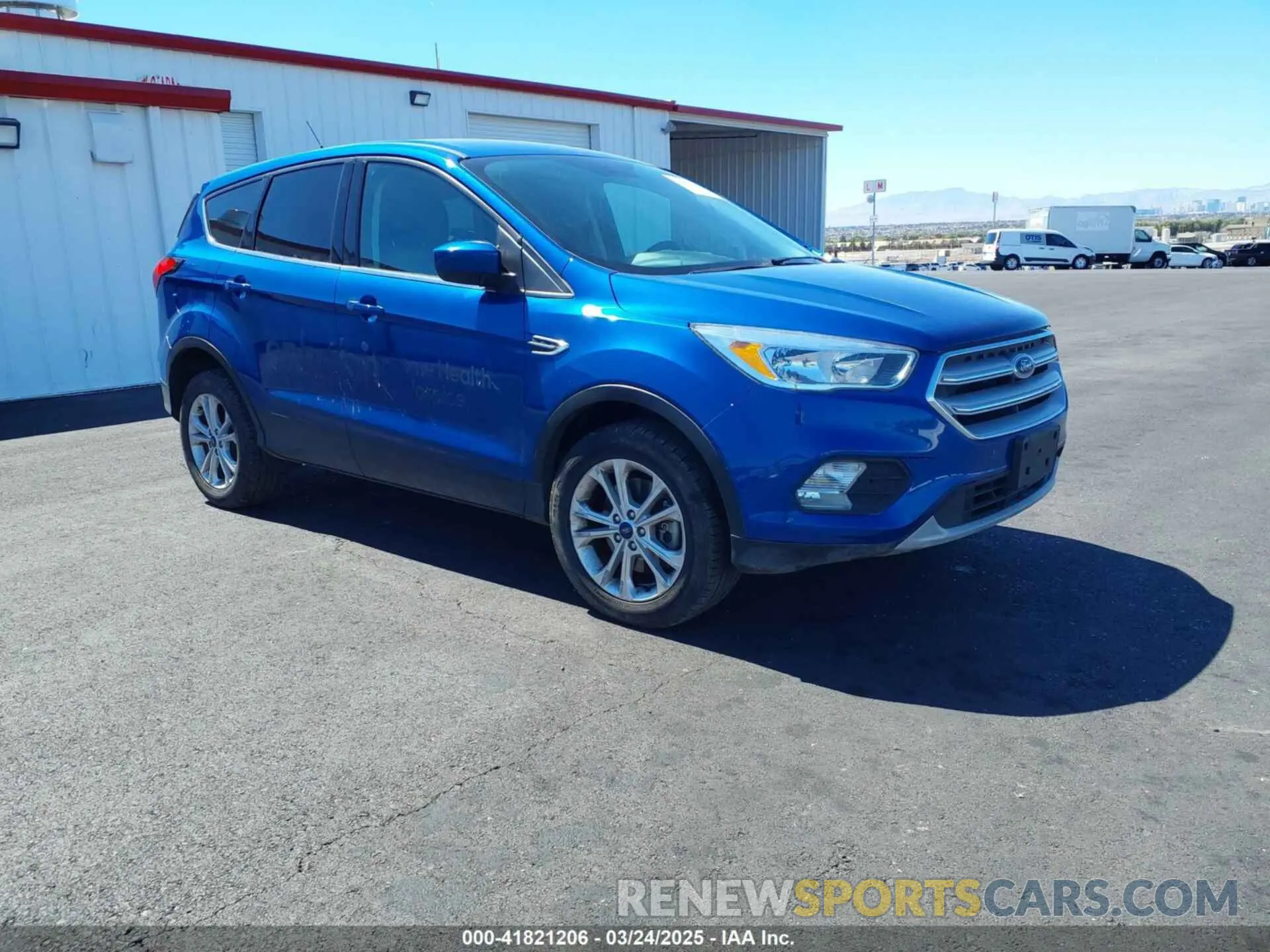 1 Photograph of a damaged car 1FMCU9GD8KUB15659 FORD ESCAPE 2019